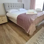 Ema Apartment