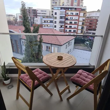 Ema Lägenhet Tirana